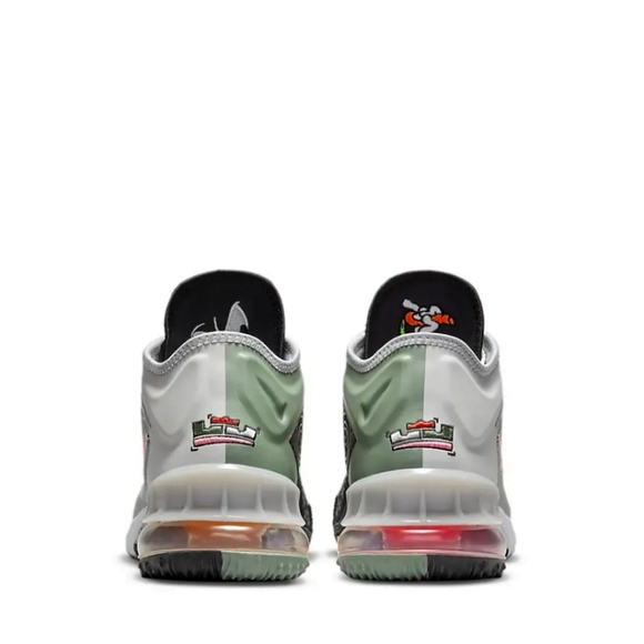 Nike LeBron 18 Low Bugs vs Marvin - Picture 5 of 6
